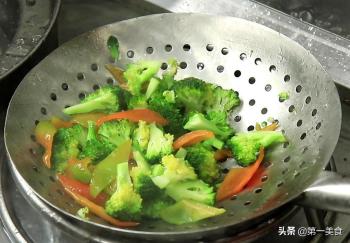 鸡蛋配什么菜最好吃，教你6种不同做法，鲜香美味，顿顿吃光盘  -图13