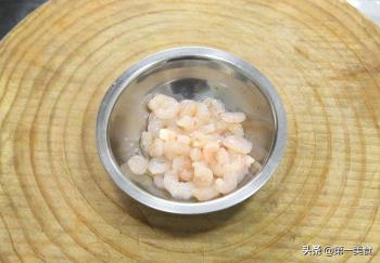 厨师长做虾仁炒鸡蛋，只用食盐调味，香嫩可口，吃起来真的鲜  -图3