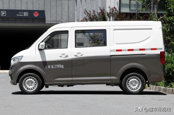 新车 | 售3.29万元起 2023款长安跨越星V3上市 五菱之光同级 27座可选  -图3