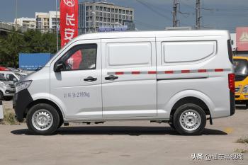 新车 | 售3.29万元起 2023款长安跨越星V3上市 五菱之光同级 27座可选  -图4